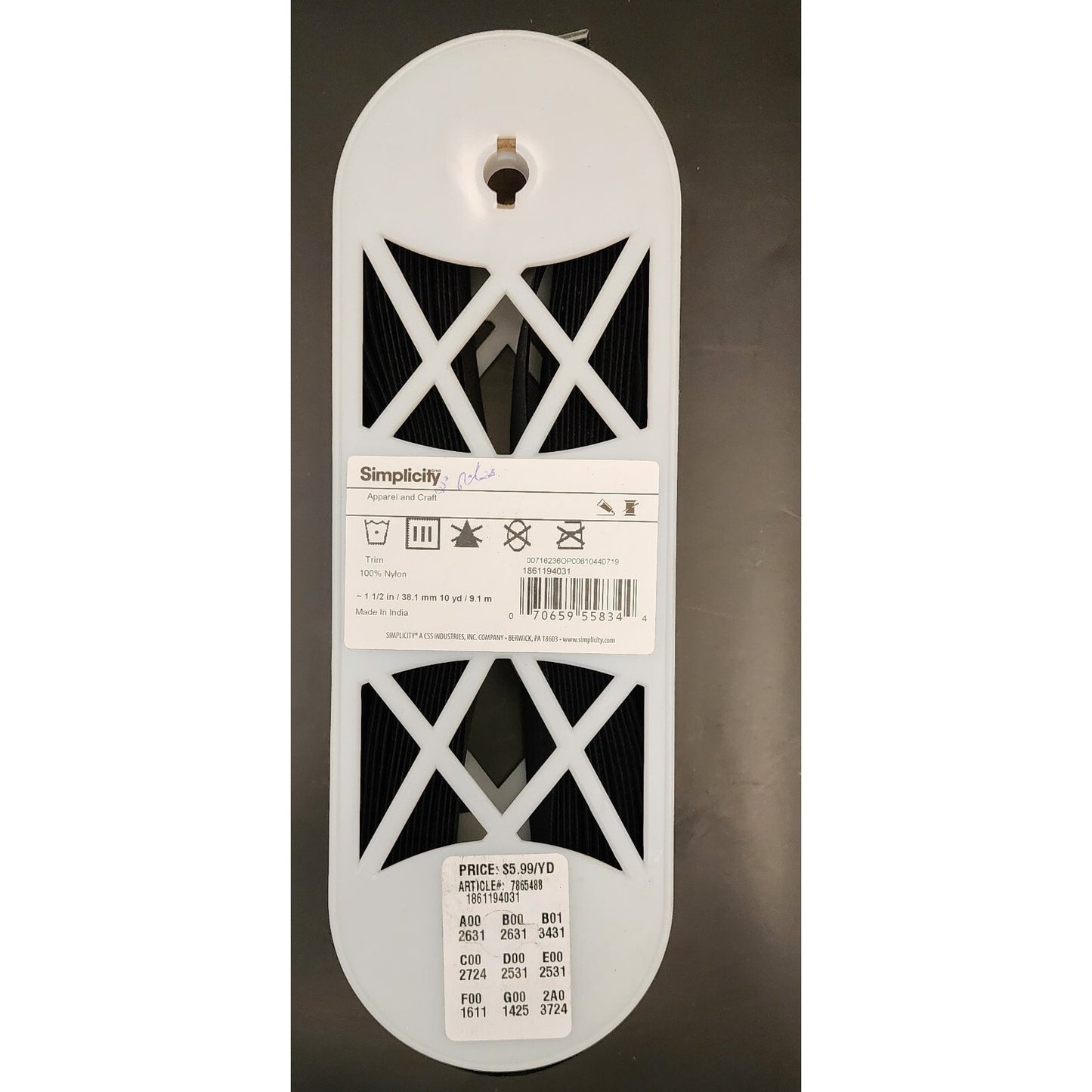 Simplicity - Black 1" Nylon Trim - Black Felt - 186 1194-031 - New