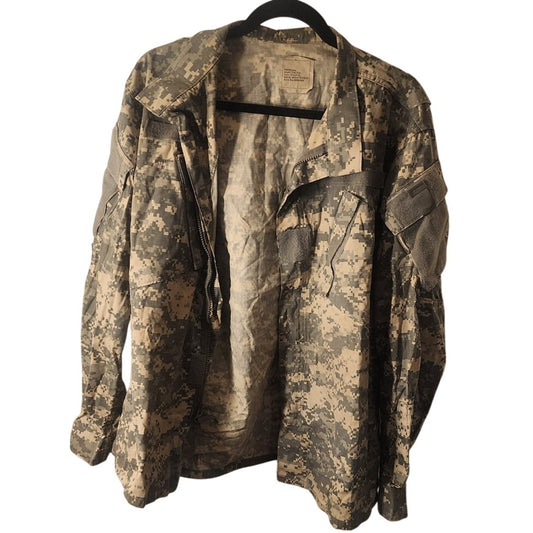 US Army ACU Jacket Medium‑Long UCP Camo – Stain on Sleeve