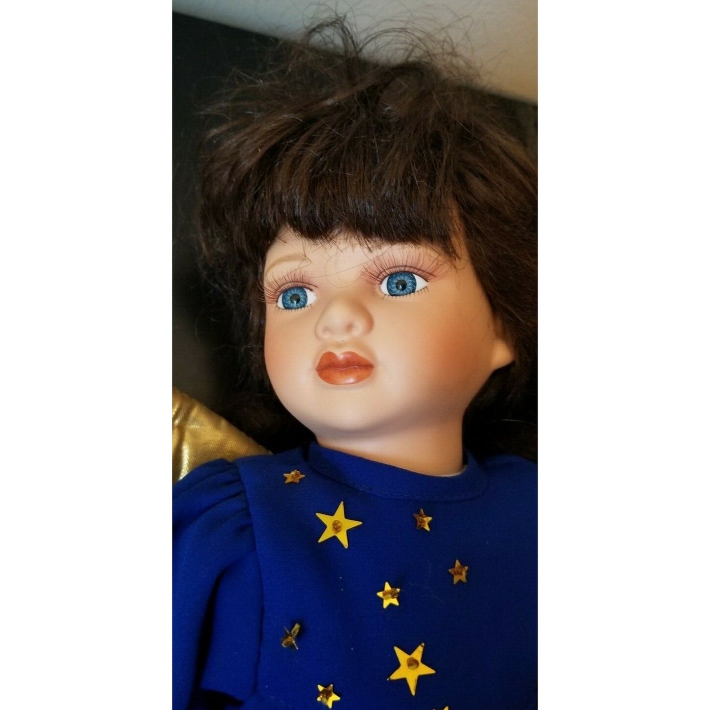 PORCELAIN COLLECTIBLE Angel Doll. Brunette, Blue eyes, dressed in Royal w/gold
